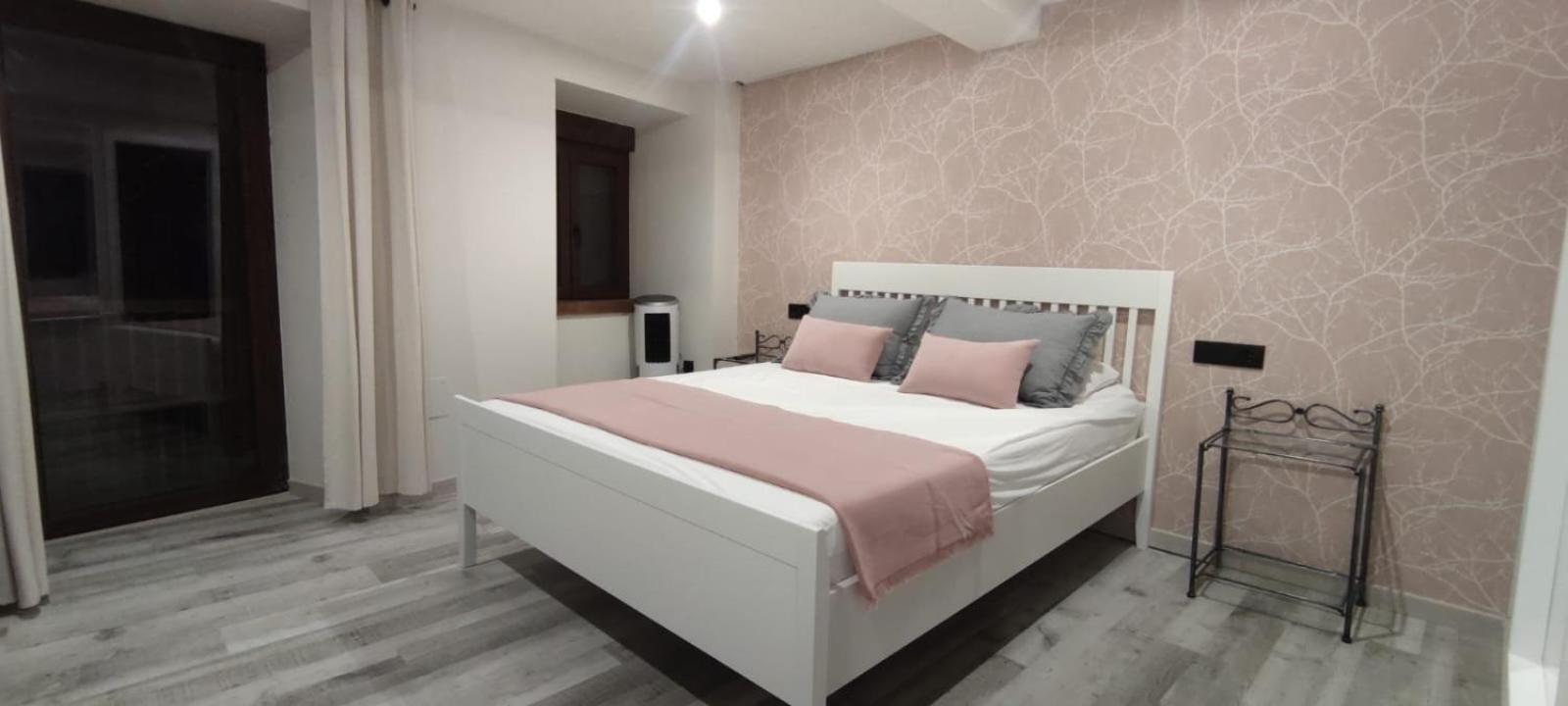 شقة La Casita De Sofia مونفورتي دي ليموس المظهر الخارجي الصورة